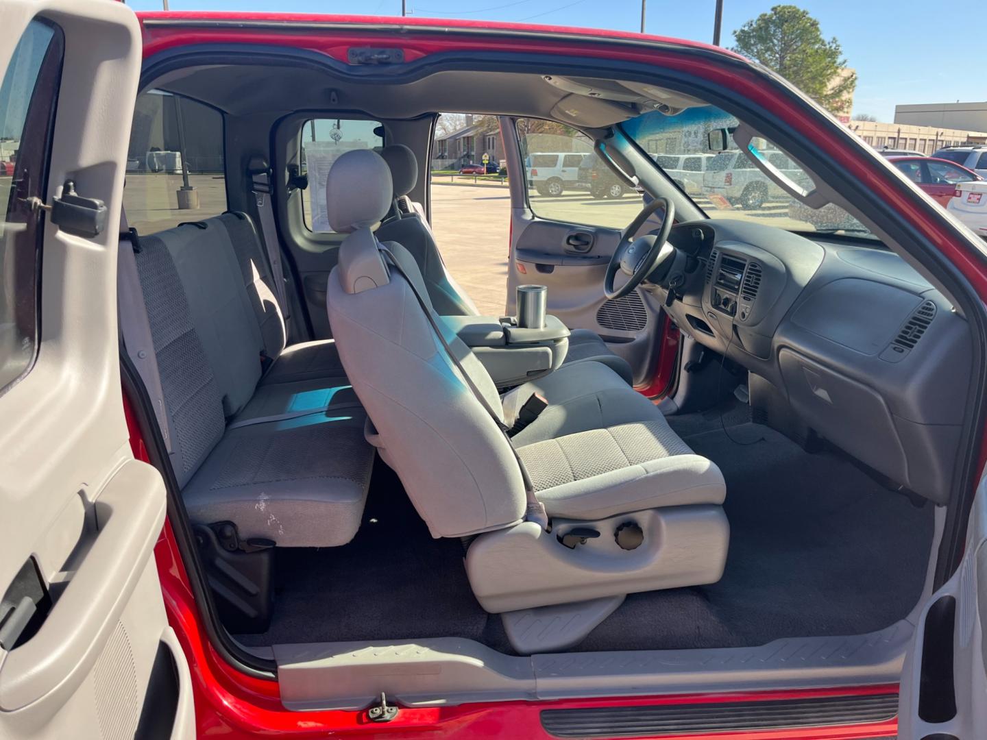 2003 red /TAN Ford F-150 XL SuperCab Flareside 2WD (1FTRX07213K) with an 4.2L V6 OHV 12V engine, Automatic transmission, located at 14700 Tomball Parkway 249, Houston, TX, 77086, (281) 444-2200, 29.928619, -95.504074 - Photo#12